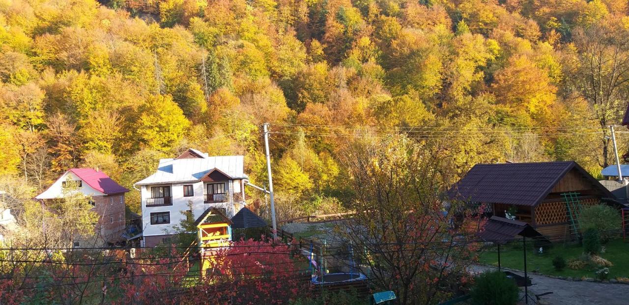 Kipreya Villa Yaremche Exterior photo